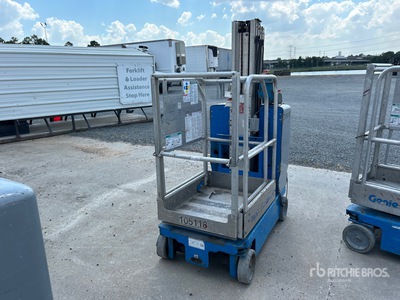 2016 Genie GR20 Vertical Mast Lift