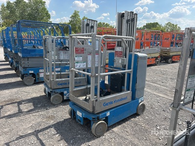 2015 Genie GR20 Vertical Mast Lift