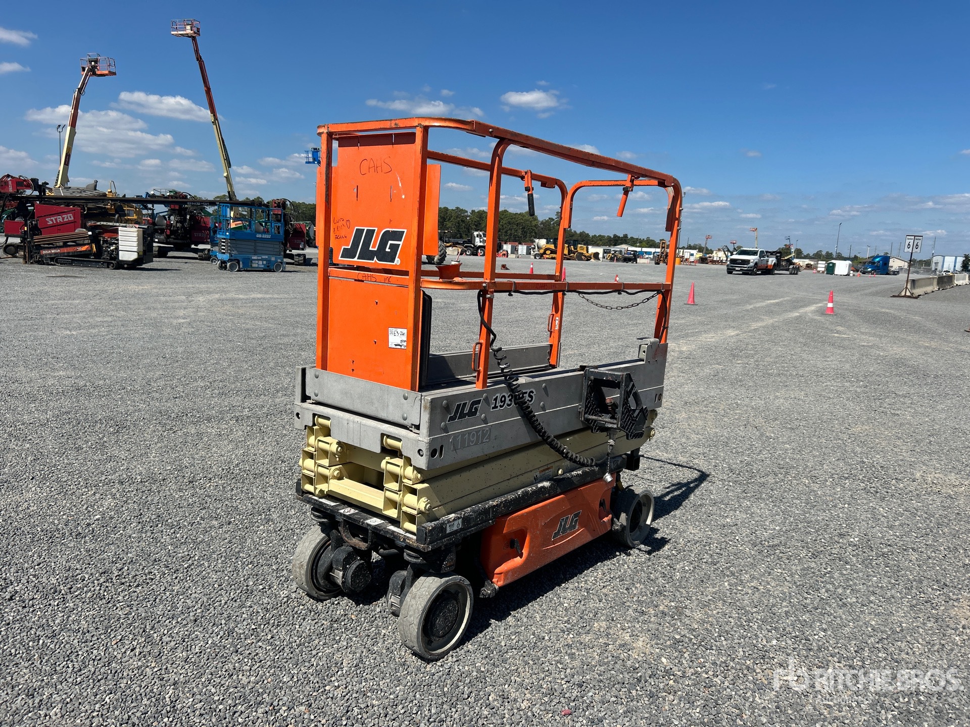 2011 JLG 1930ES Electric Plateforme élévatrice à ciseaux