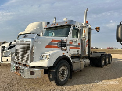 2015 Freightliner 122SD 8x6 Logging Tri/A Sleeper Truck Tractor