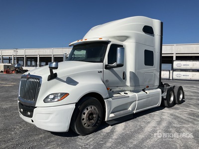 2020 International LT625 6x4 Tractocamion con Dormitorio / T/A Sleeper Truck Tractor