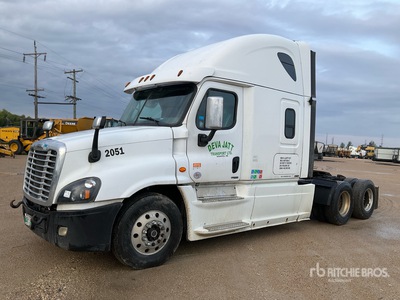 2018 Freightliner Cascadia T/A Sleeper Truck Tractor