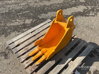 2025 GIYI GY-BK 12 in Digging Excavator Bucket - Fits Cat 305 (Unused)