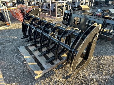 2025 GIYI GYCLG72C 72 in Skid Steer Grapple (Unused)