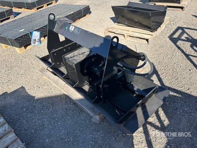 2025 GIYI PC71 71 in Skid Steer Plate Compactor (Unused)