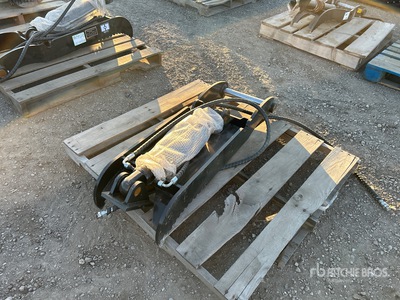 2025 GIYI GY-XJ7T 14 in Hydraulic Excavator Thumb - Fits Cat (Unused)