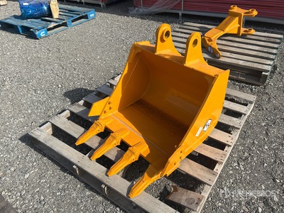 2025 GIYI GY-BK 24 in Digging Excavator Bucket - Fits CAT 305 (Unused)