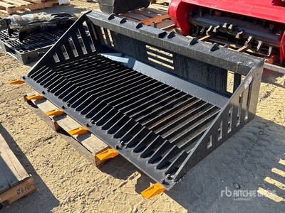 2025 GIYI GY-RB66 66 in Rock Skid Steer Bucket (Unused)