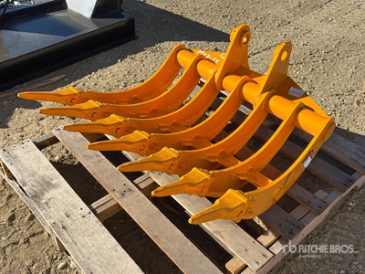 2025 GIYI 32 in Excavator Rake - Fits Cat 305 (Unused)