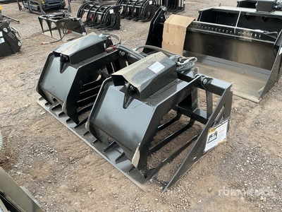 2025 GIYI GY-HWG72C 44 in Skid Steer Grapple (Unused)