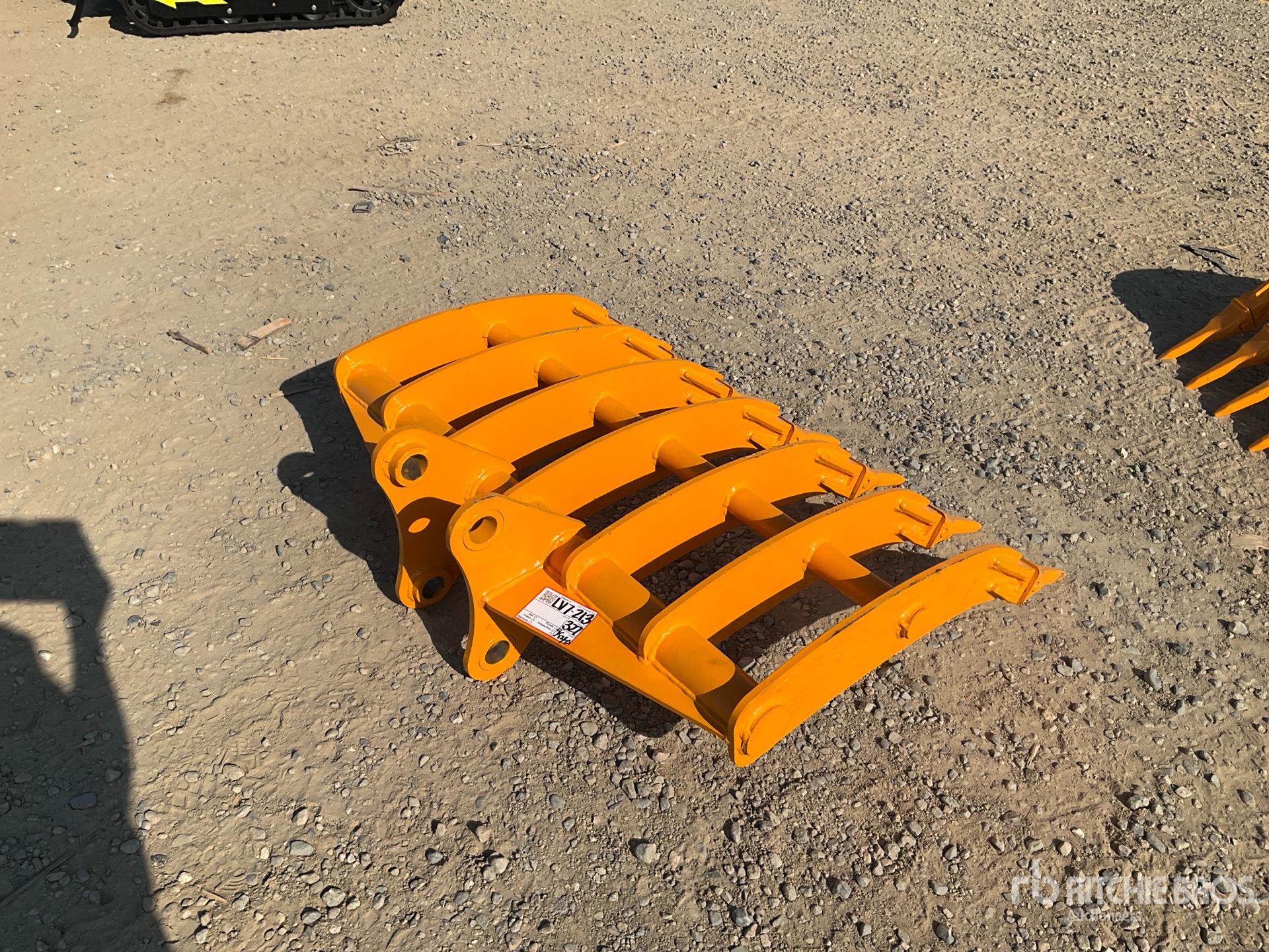 2025 GIYI Fit to cat 305 Excavator Rake (Unused)