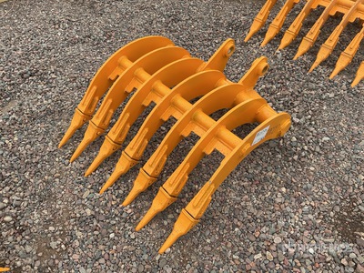 2025 GIYI 32 in Excavator Rake - Fits Cat 305 (Unused)