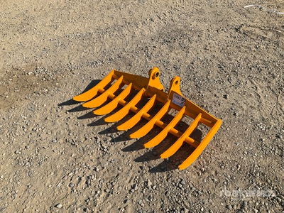 2025 GIYI pro fit to cat 303 Excavator Rake (Unused)