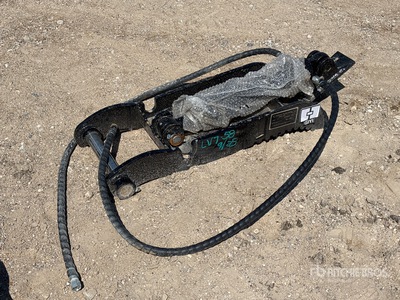 2025 GIYI GY-XJ3T 11 in Hydraulic Excavator Thumb - Fits Cat (Unused)