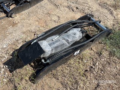 2025 GIYI GY-XJ7T 14 in Hydraulic Excavator Thumb - Fits Cat (Unused)