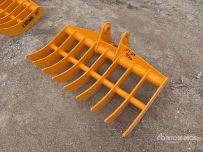 2025 GIYI 44 in Excavator Rake - Fits Cat 305 (Unused)