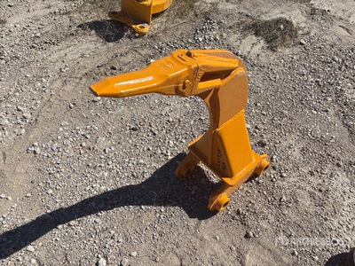 2025 GIYI Excavator Ripper - Fits Cat 305 (Unused)