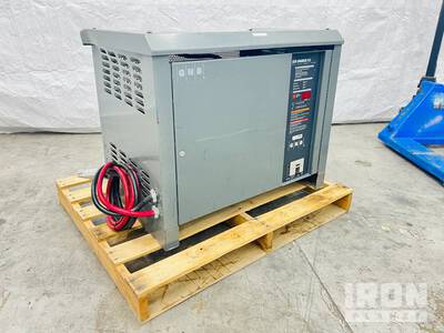 SCR 36V Electric Forklift Akkuladegerät