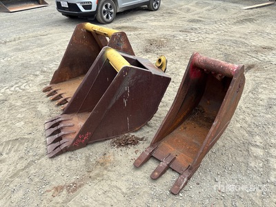 Quantity of (3) Bucket