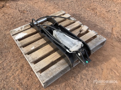 2025 GIYI GY-XJ7T 46 in Hydraulic Excavator Thumb - Fits Cat 7 - 9 ton (Unused)