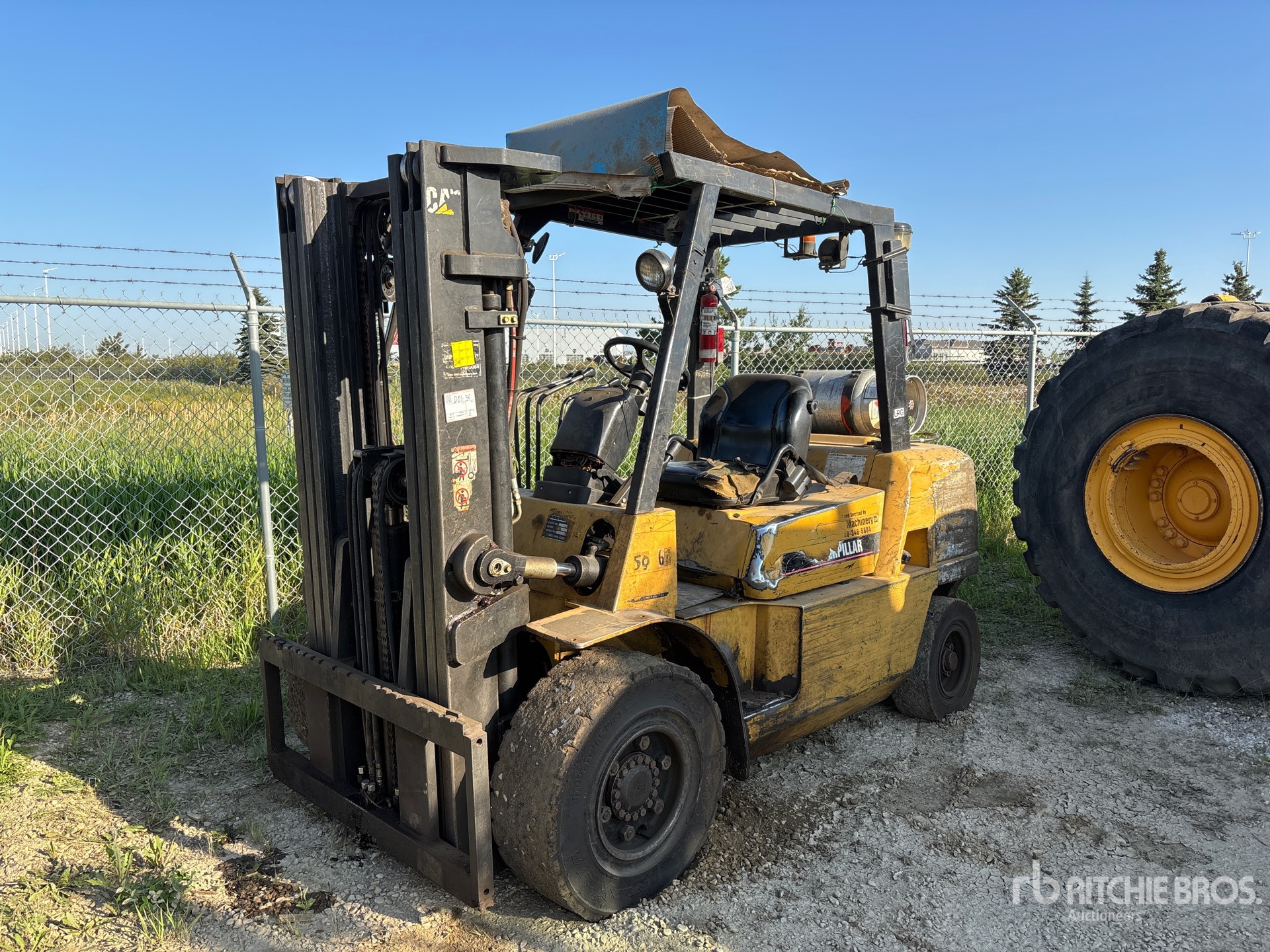 2006 Cat GP40KL Cushion Tire Gabelstapler