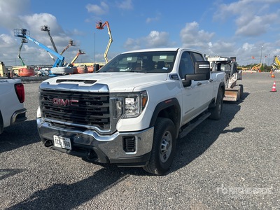 2020 GMC Sierra 2500HD 4x4 Crew Cab Pickup
