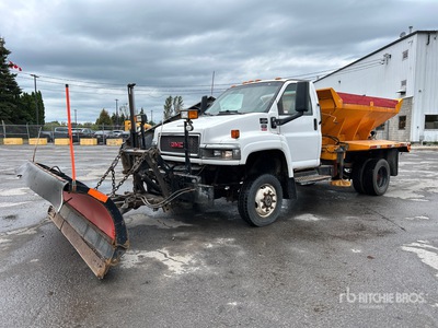 2008 GMC C5500 4x4 Snow Plow Truck