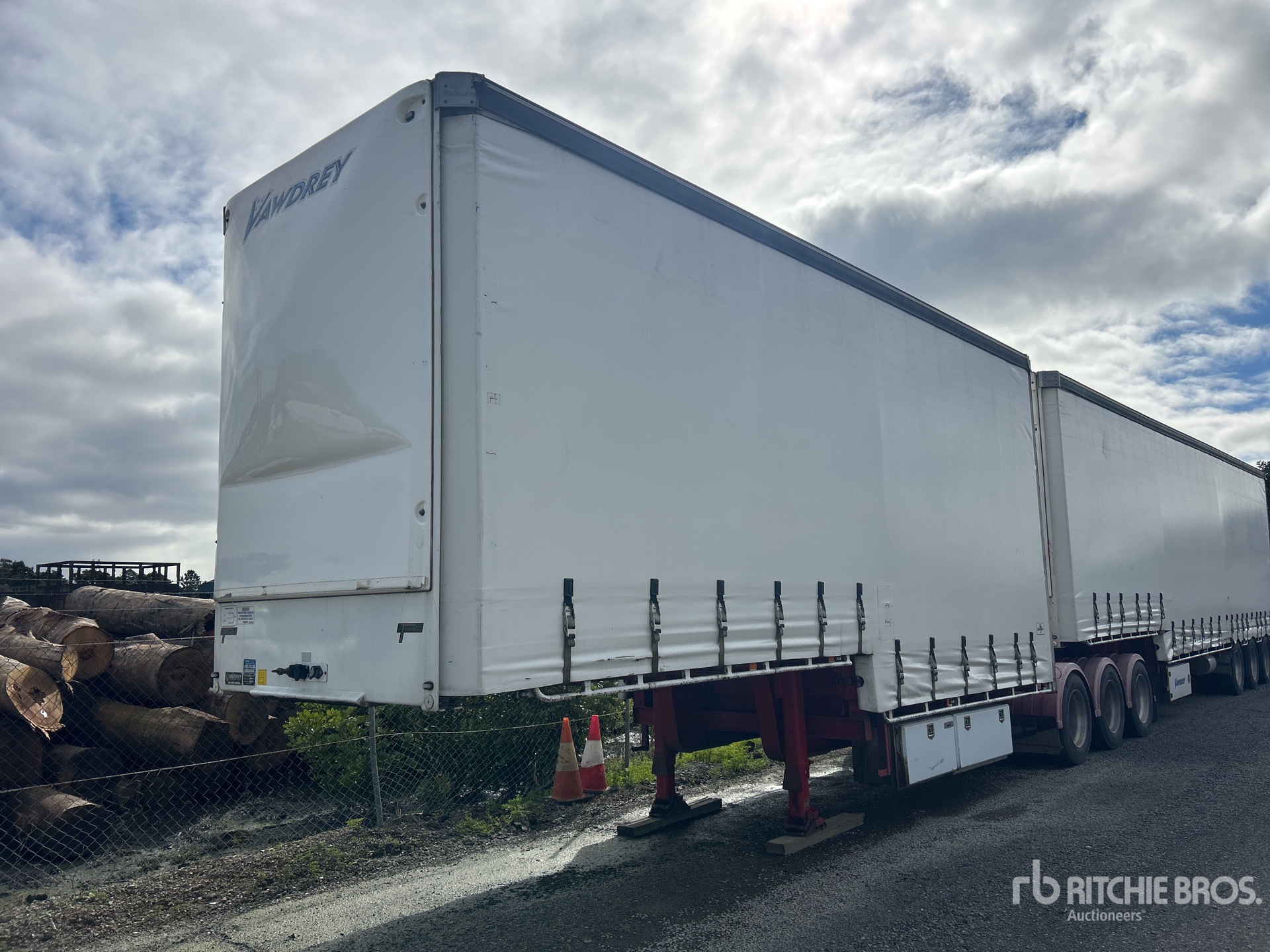 2021 Vawdrey Curtain Side Trailer
