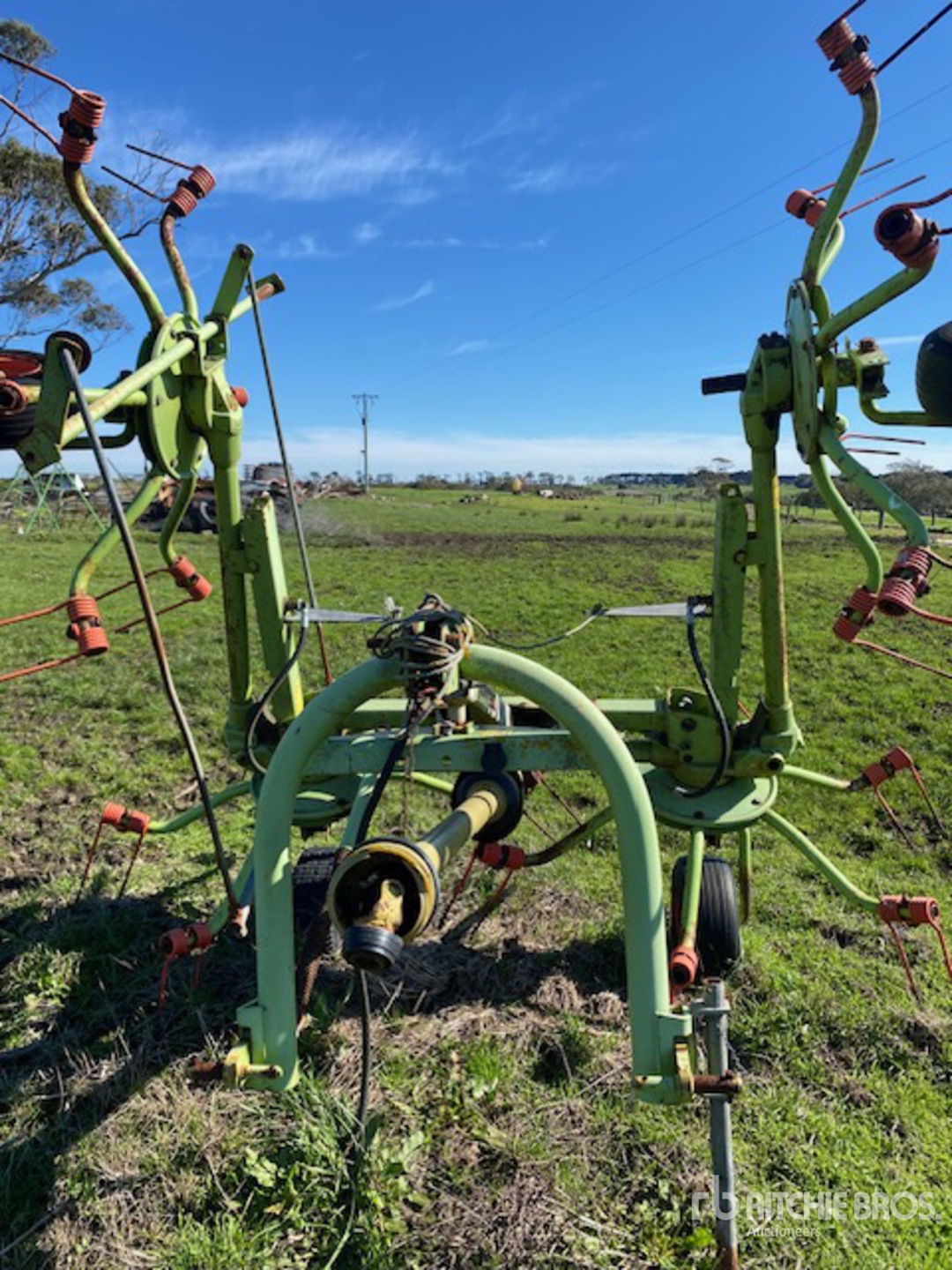 Claas 630 Hay Tedder