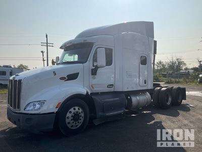 2015 Peterbilt 579 6x4 T/A Day Cab Truck Tractor