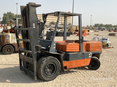 1995 Toyota 5FDA50 5 ton Forklift (Inoperable)