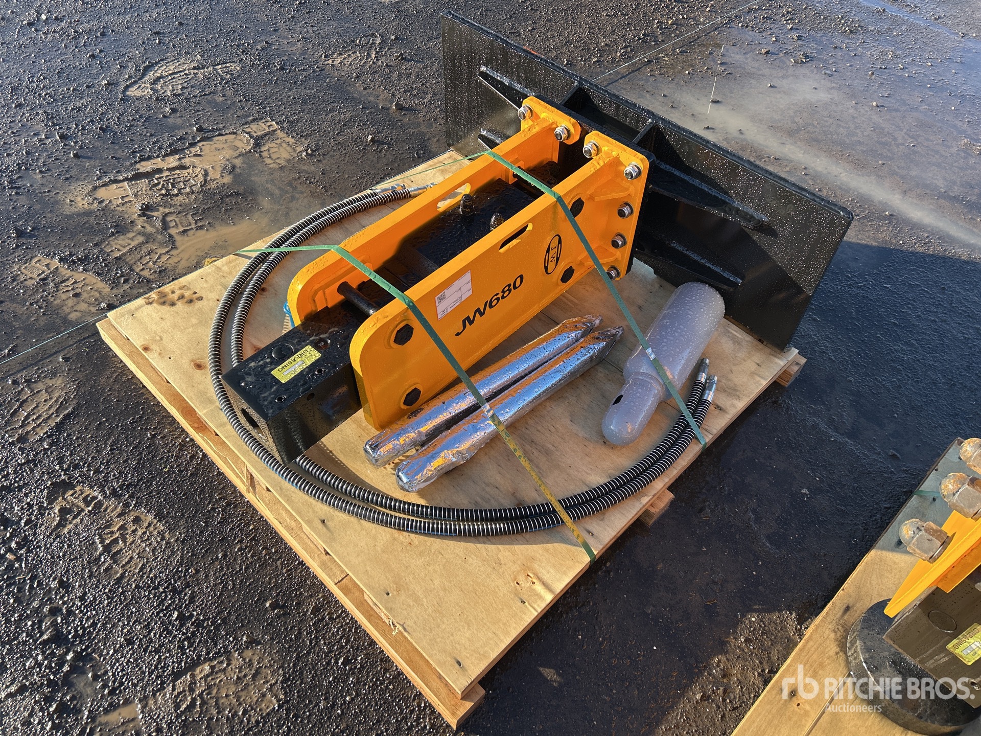 2025 JW JW680 Skid Steer Breaker (Unused)