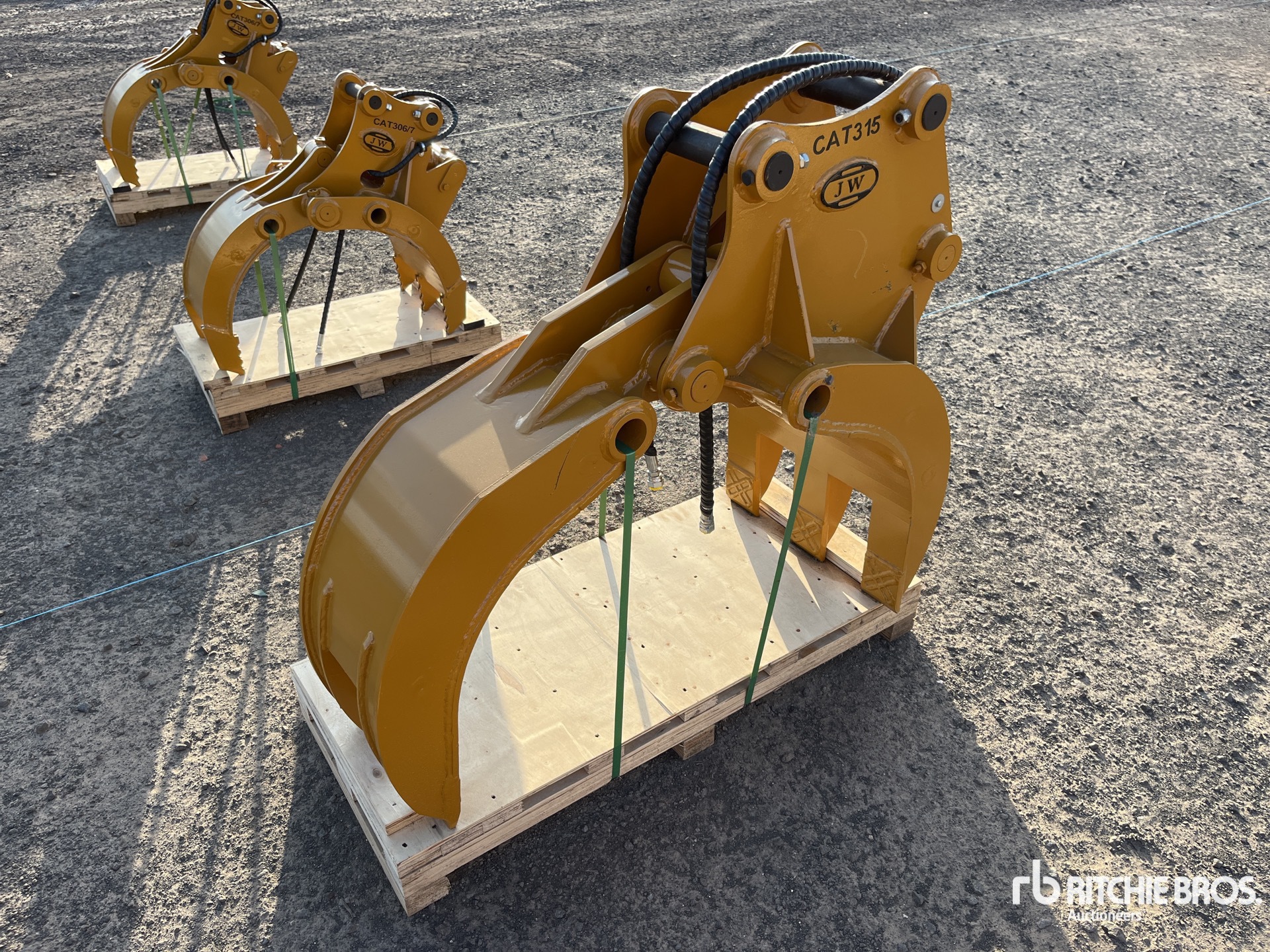 2025 JW ASC50 Q/C Excavator Grapple - Fits 4 - 7 Ton (Unused)