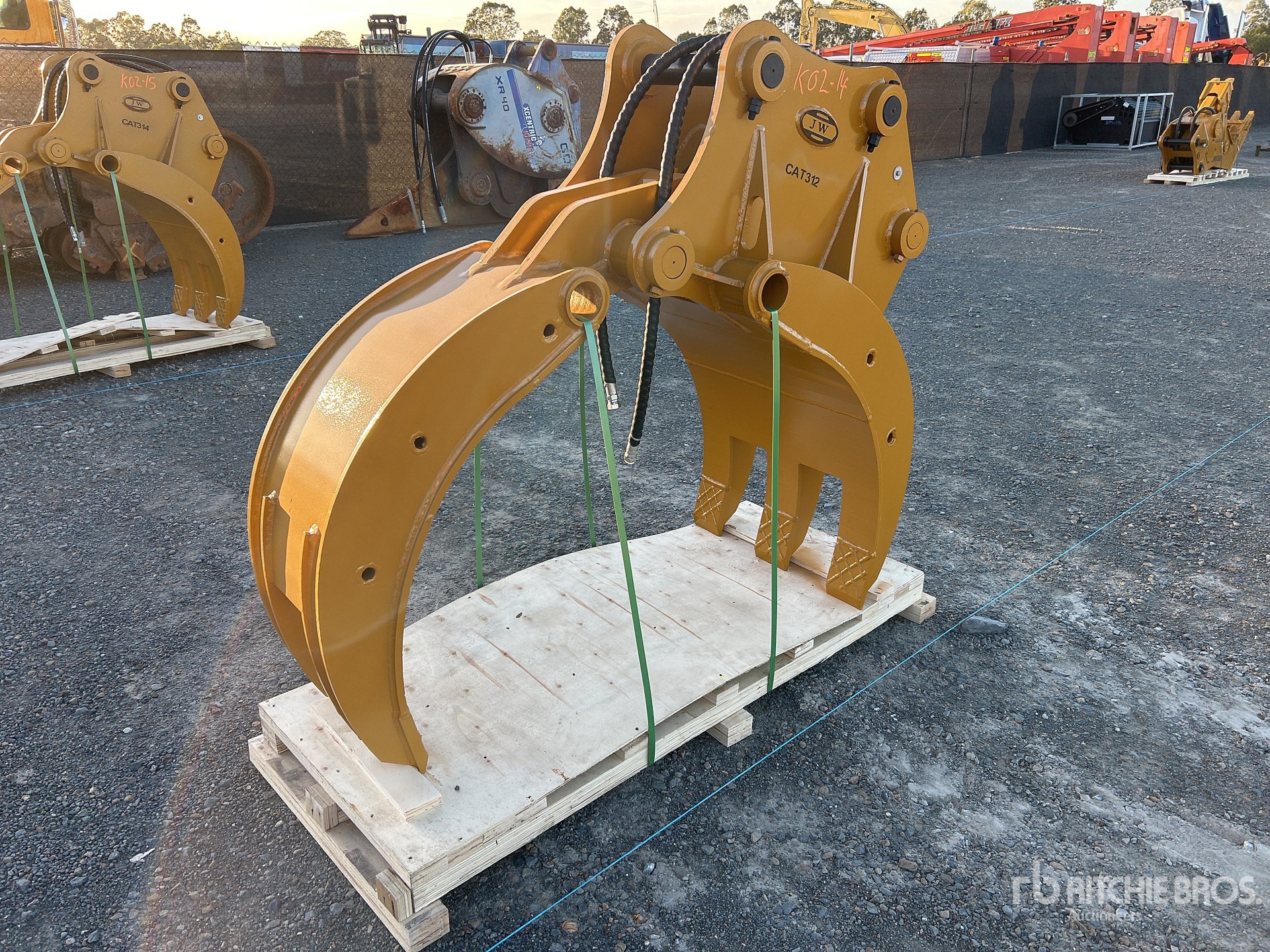 2025 JW ASC60 Q/C Excavator Grapple - Fits 10 - 18 Ton (Unused)
