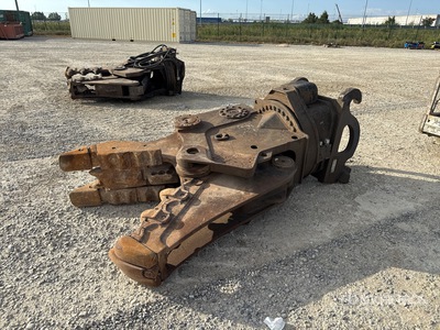 2016 Cat MP318 Rotating Demolition Pulverizer - Fits 20 to 25 ton excavator