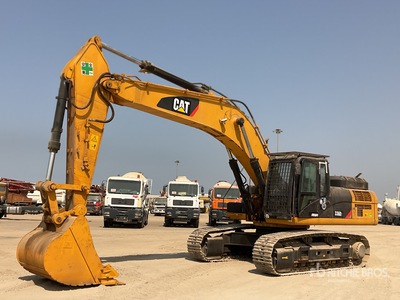 Cat 336D 油圧ショベル