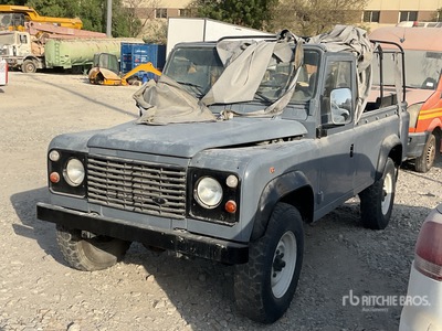 1996 Land Rover 110 بيك اب (Inoperable)