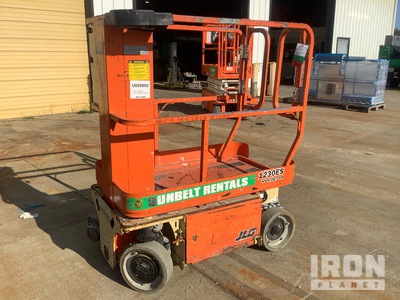 2017 JLG 1230ES ブームリフト