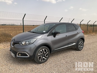 2016 Renault Captur  سيارة رياضية متعددة الاستخدامات