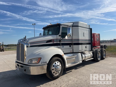 2016 Kenworth T660 6x4 Cabeza Tractora Cabina Dormitorio