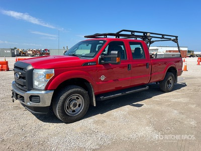 2015 Ford F-350 XL 4x4 Crew Cab Pickup