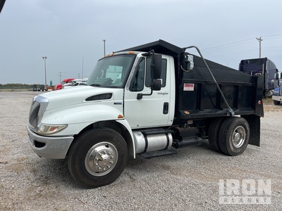 2014 International 4300 4x2 S/A Dump Truck