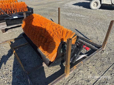 2025 GIYI QSJ Skid Steer Sweeper (Unused)