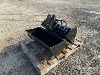 Quantity of (2) 2025 GIYI GY-D3T CAT Tilting Excavator Bucket (Unused)