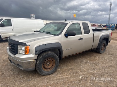 2008 GMC Sierra 1500 4x4 Extended Cab بيك اب