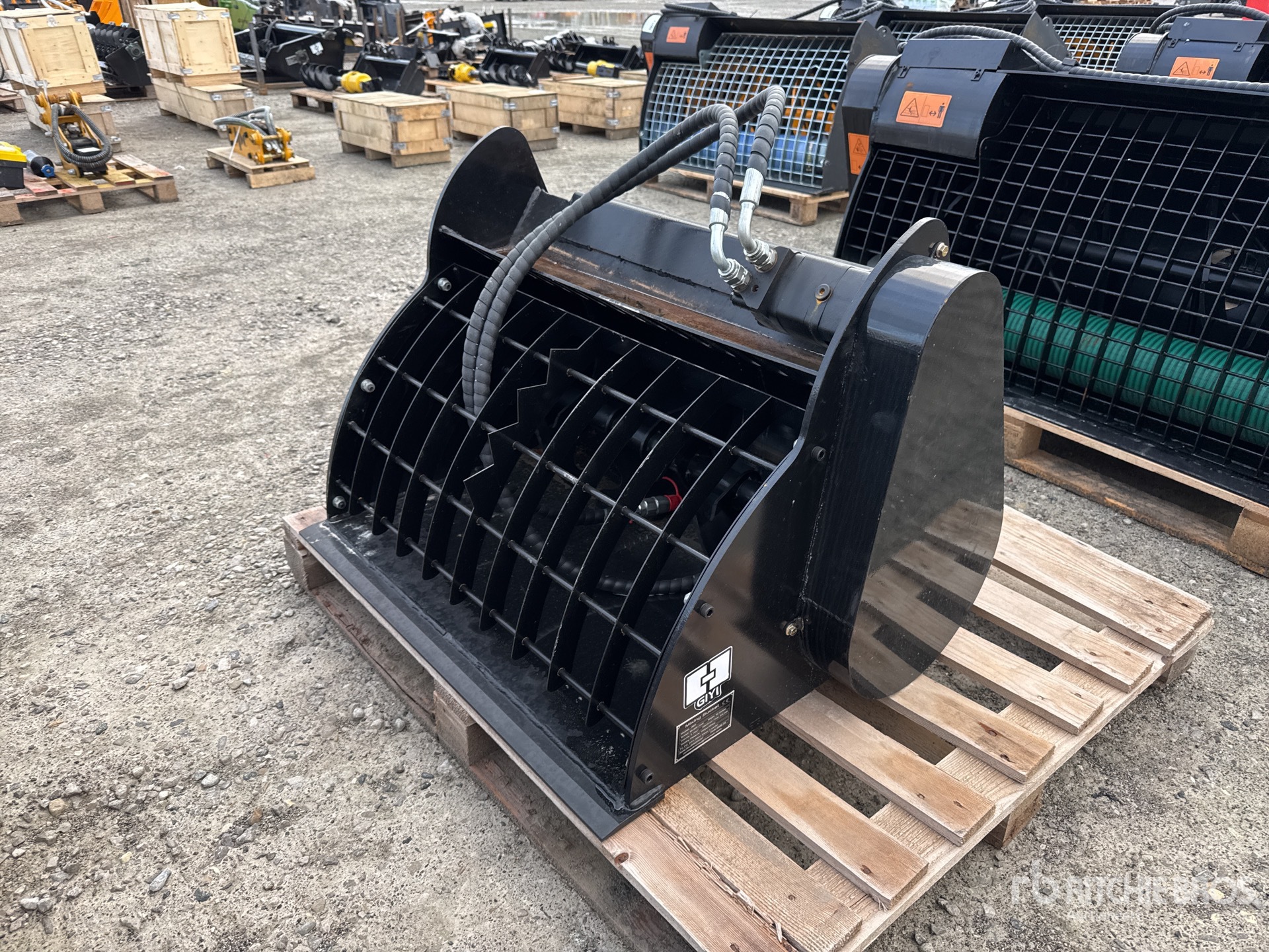 2025 GIYI GY-JBD Mini mixing bucket Różne Osprzęt do miniładowarek (Unused)