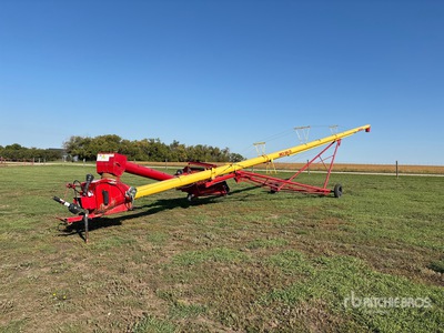 2016 Westfield MKX100-73 10 in x 73 ft Swing Grain Auger