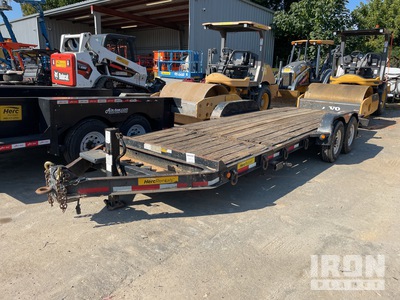 2015 Trail King TKT12U 20 ft T/A Tilt Deck Trailer