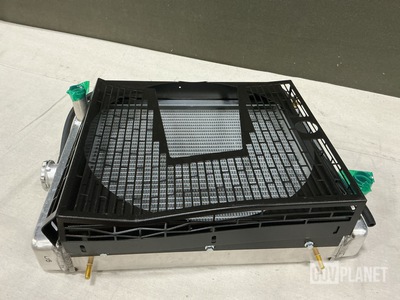 (98) 13924 Engine Coolant Radiators