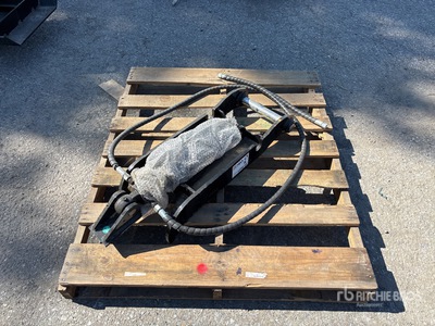 2025 GIYI GY-XJ3T 28 in Hydraulic Excavator Thumb - Fits 3 ton (Unused)